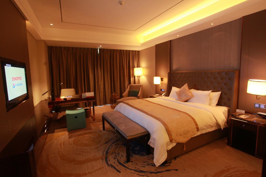 Howard Johnson Qinlu Plaza Yingtan Екстер'єр фото