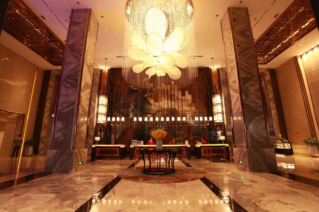 Howard Johnson Qinlu Plaza Yingtan Екстер'єр фото