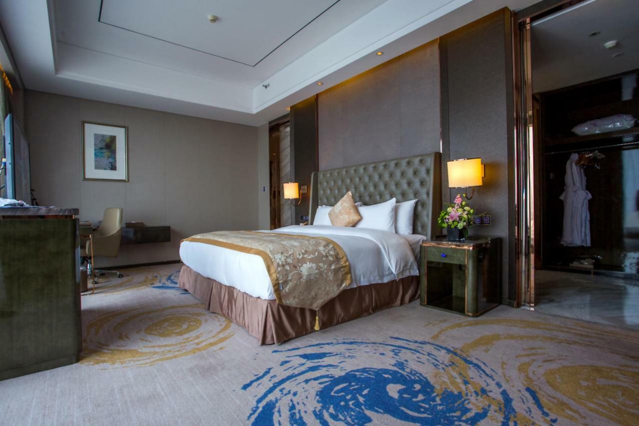 Howard Johnson Qinlu Plaza Yingtan Екстер'єр фото